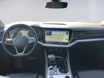 VW Touareg 3.0 V6 TDI 4M