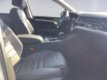 VW Touareg 3.0 V6 TDI 4M