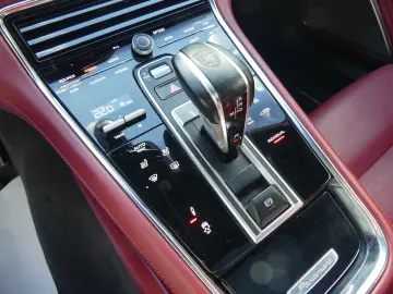 PORSCHE Panamera 4 E-Hybrid Sport-AGA  PANO 360  4xSHZ