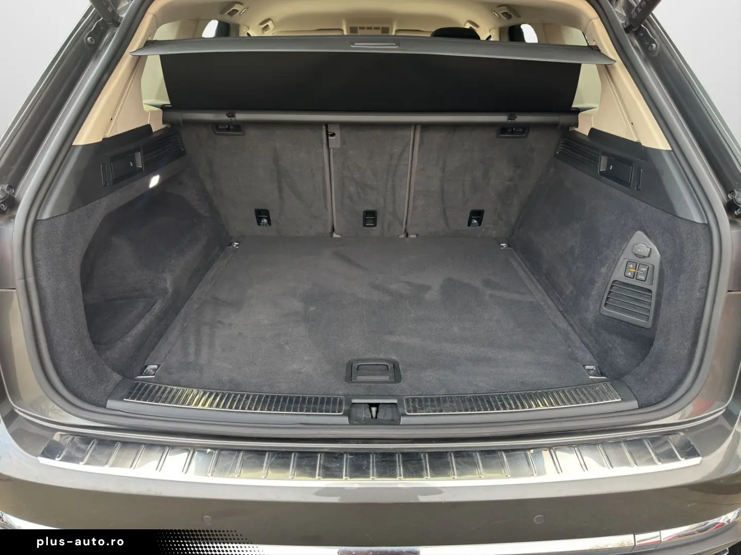 VW Touareg 3.0 TDI 4Motion