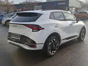 Kia Sportage 1.6 T-GDI MHEV 6MT 4x2 GT Line