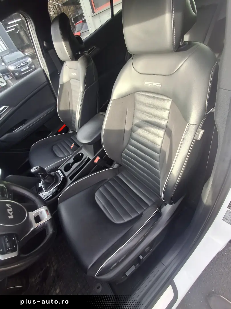 Kia Sportage 1.6 T-GDI MHEV 6MT 4x2 GT Line