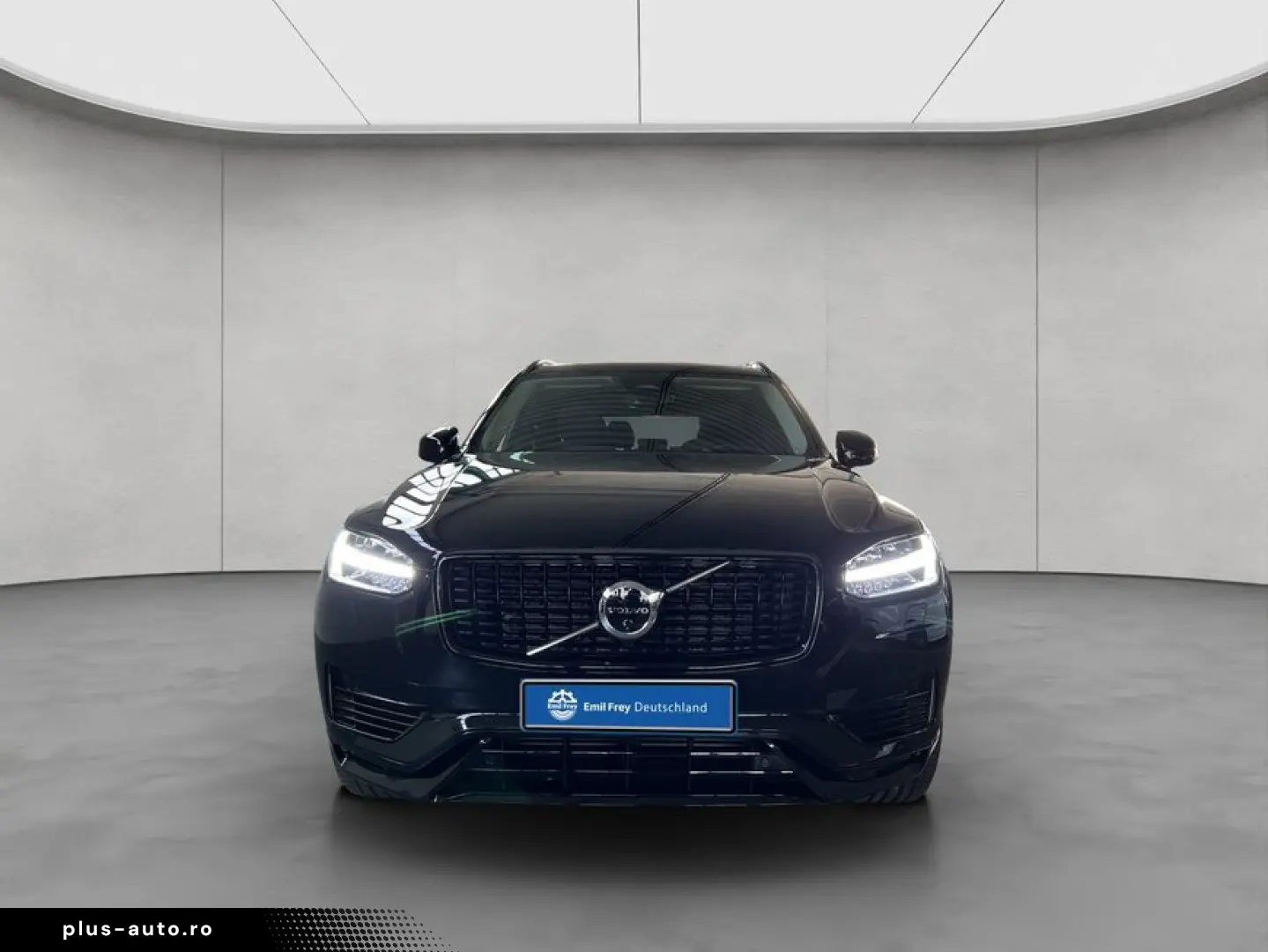 VOLVO XC90 T8 AWD Plug-in Hybrid Ultra-Dark