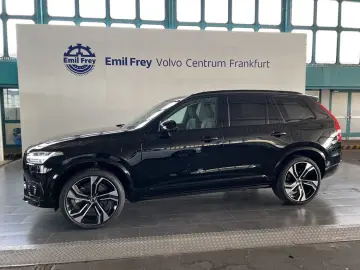 VOLVO XC90 T8 AWD Plug-in Hybrid Ultra-Dark