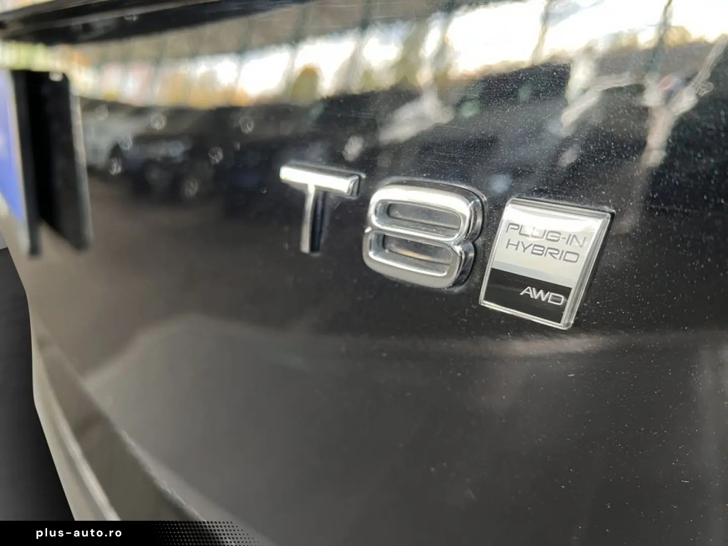 VOLVO XC90 T8 AWD Plug-in Hybrid Ultra-Dark