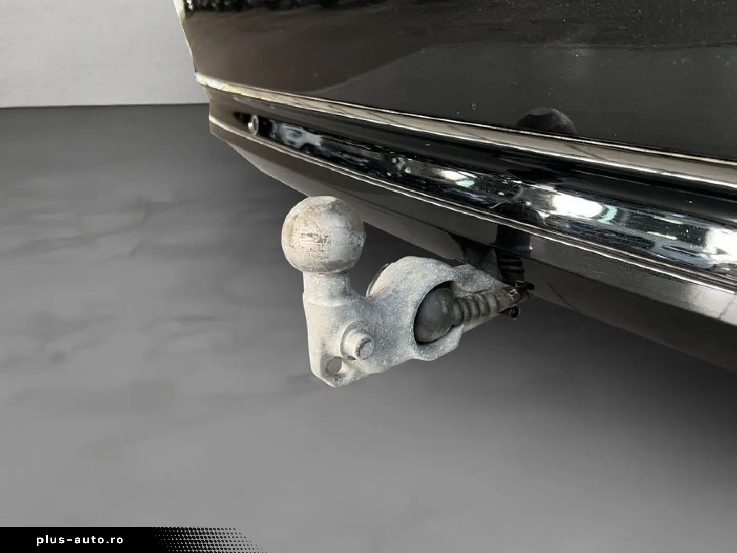 VOLVO XC90 T8 AWD Plug-in Hybrid Ultra-Dark