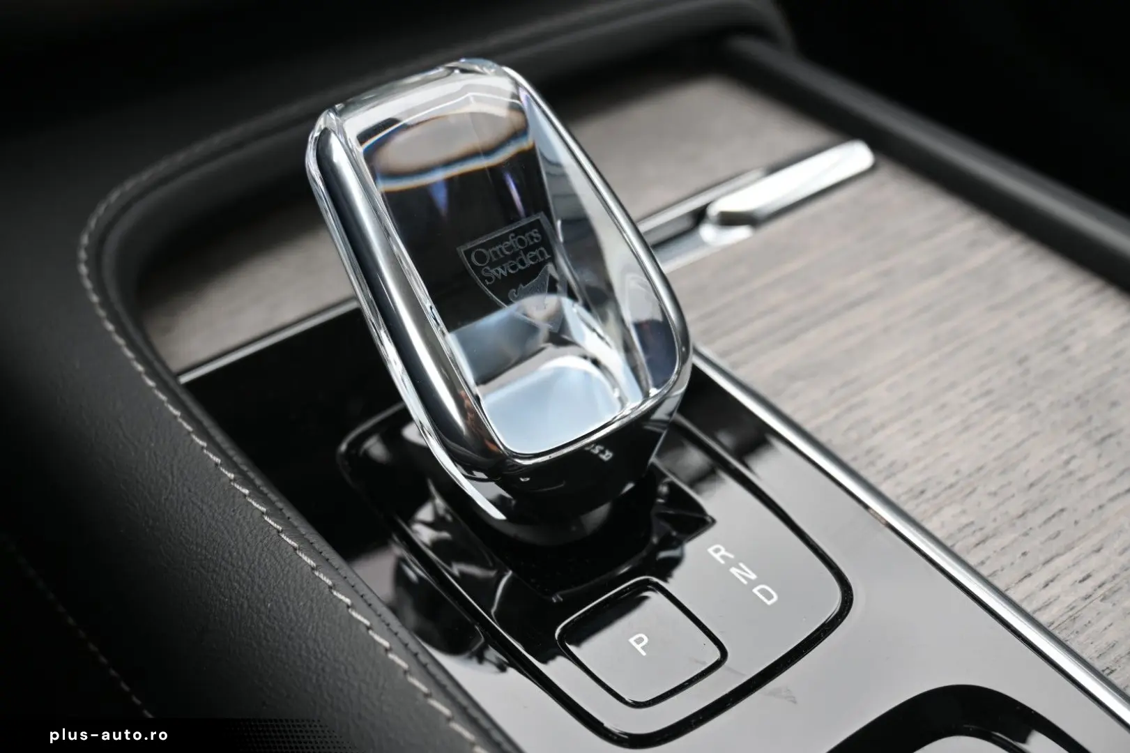 VOLVO XC90 B5 AWD Ultimate Dark  HUD B&W LUFT MASS