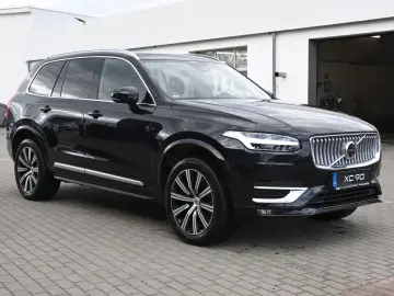 VOLVO XC90 B5 Ultimate Bright AWD MASS LUFT BW HUD