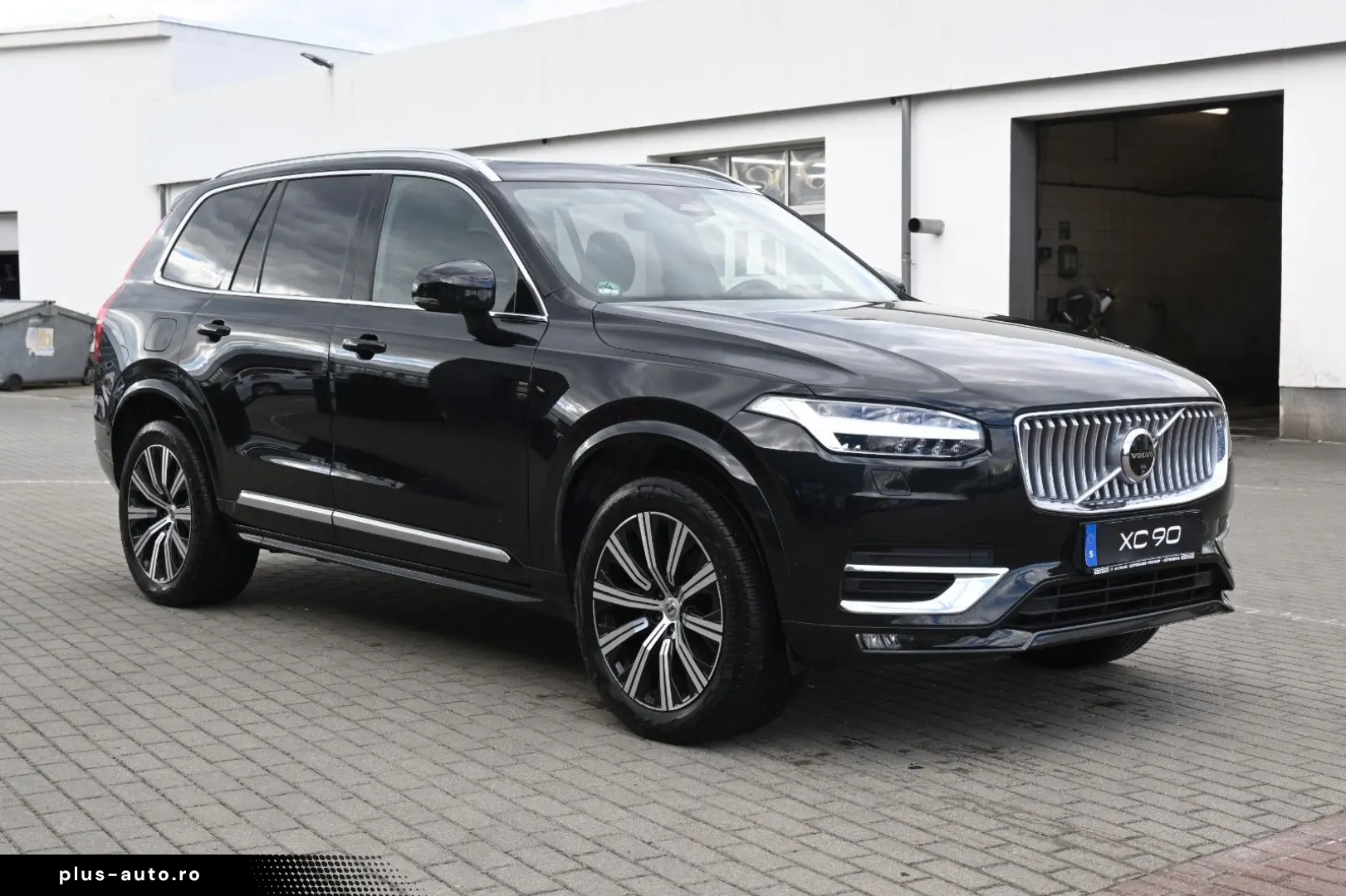 VOLVO XC90 B5 Ultimate Bright AWD MASS LUFT BW HUD