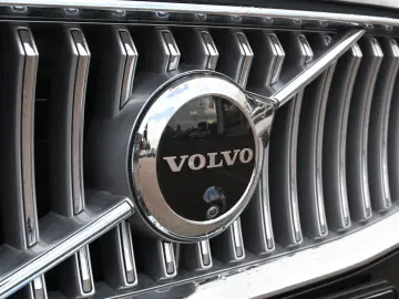 VOLVO XC90 B5 Ultimate Bright AWD MASS LUFT BW HUD