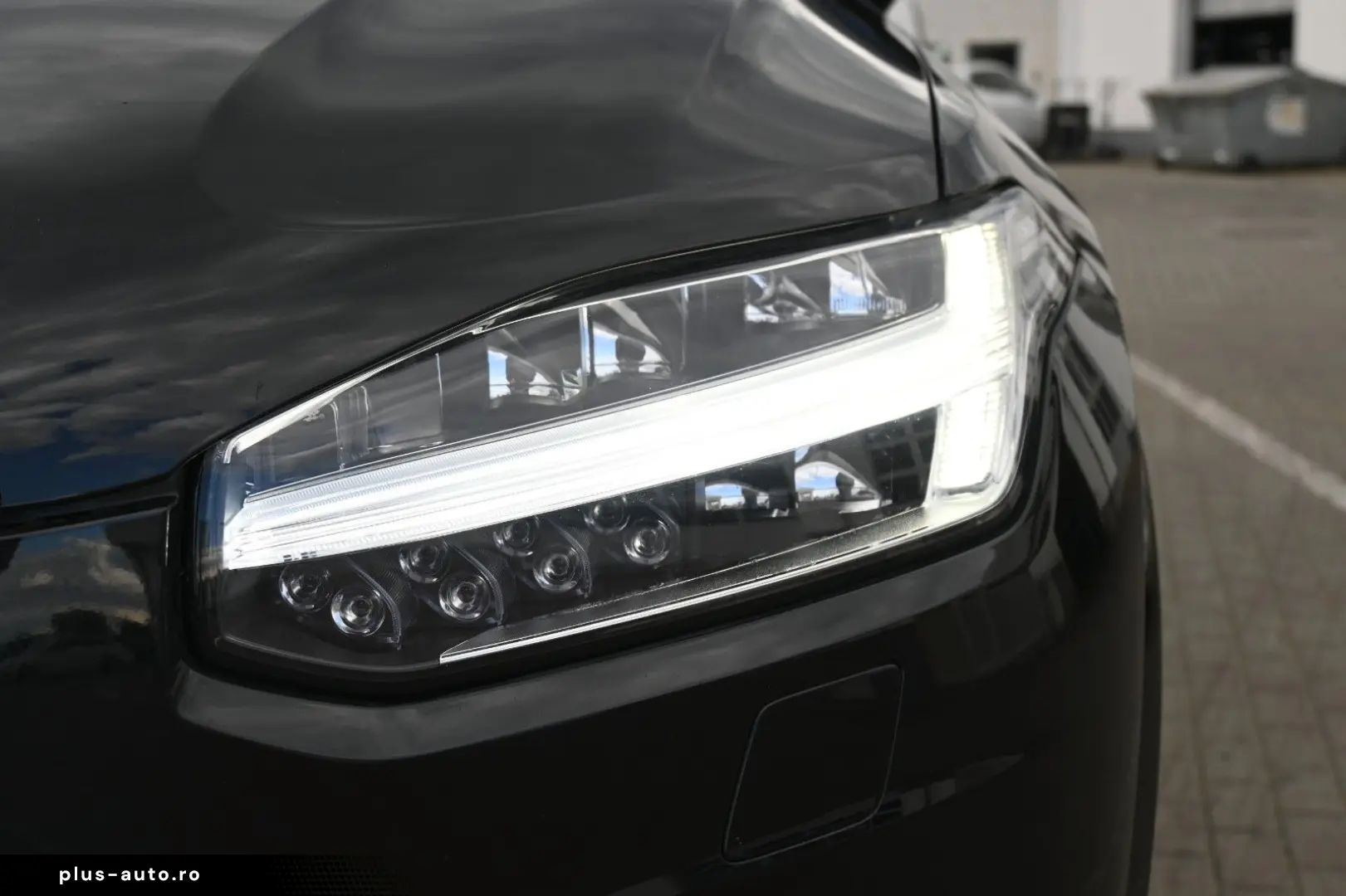 VOLVO XC90 B5 Ultimate Bright AWD MASS LUFT BW HUD