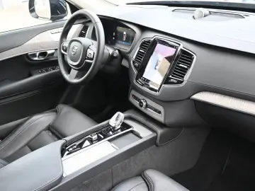 VOLVO XC90 B5 Ultimate Bright AWD MASS LUFT BW HUD