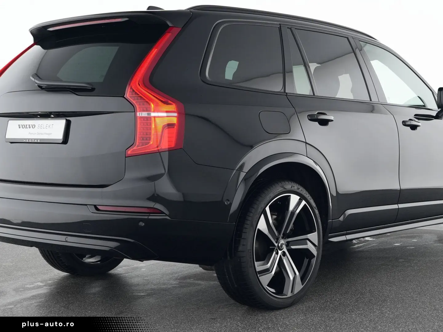 VOLVO XC90 T8 Recharge AWD Ultimate Dark 22  360