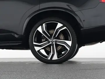VOLVO XC90 T8 Recharge AWD Ultimate Dark 22  360