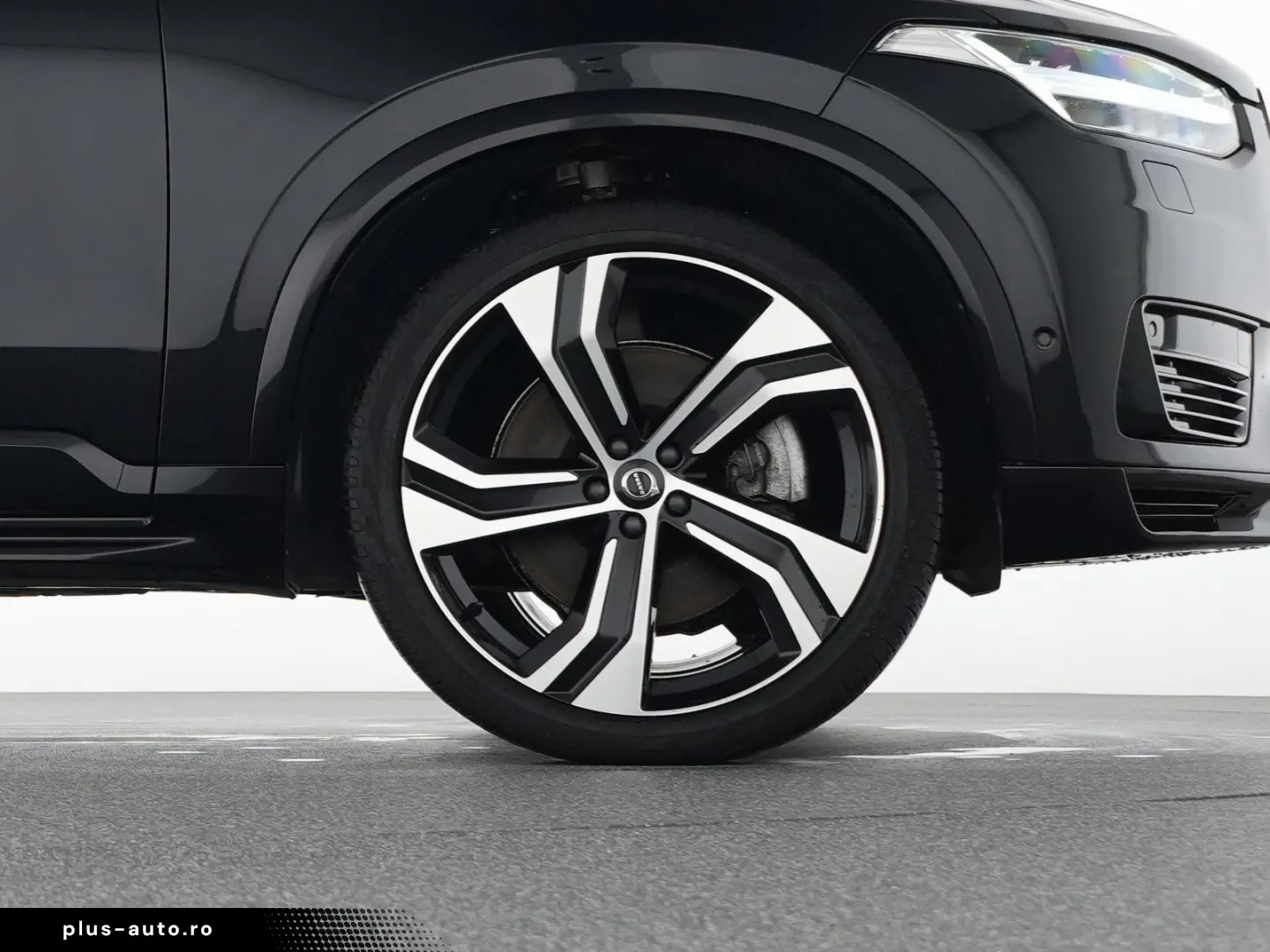 VOLVO XC90 T8 Recharge AWD Ultimate Dark 22  360