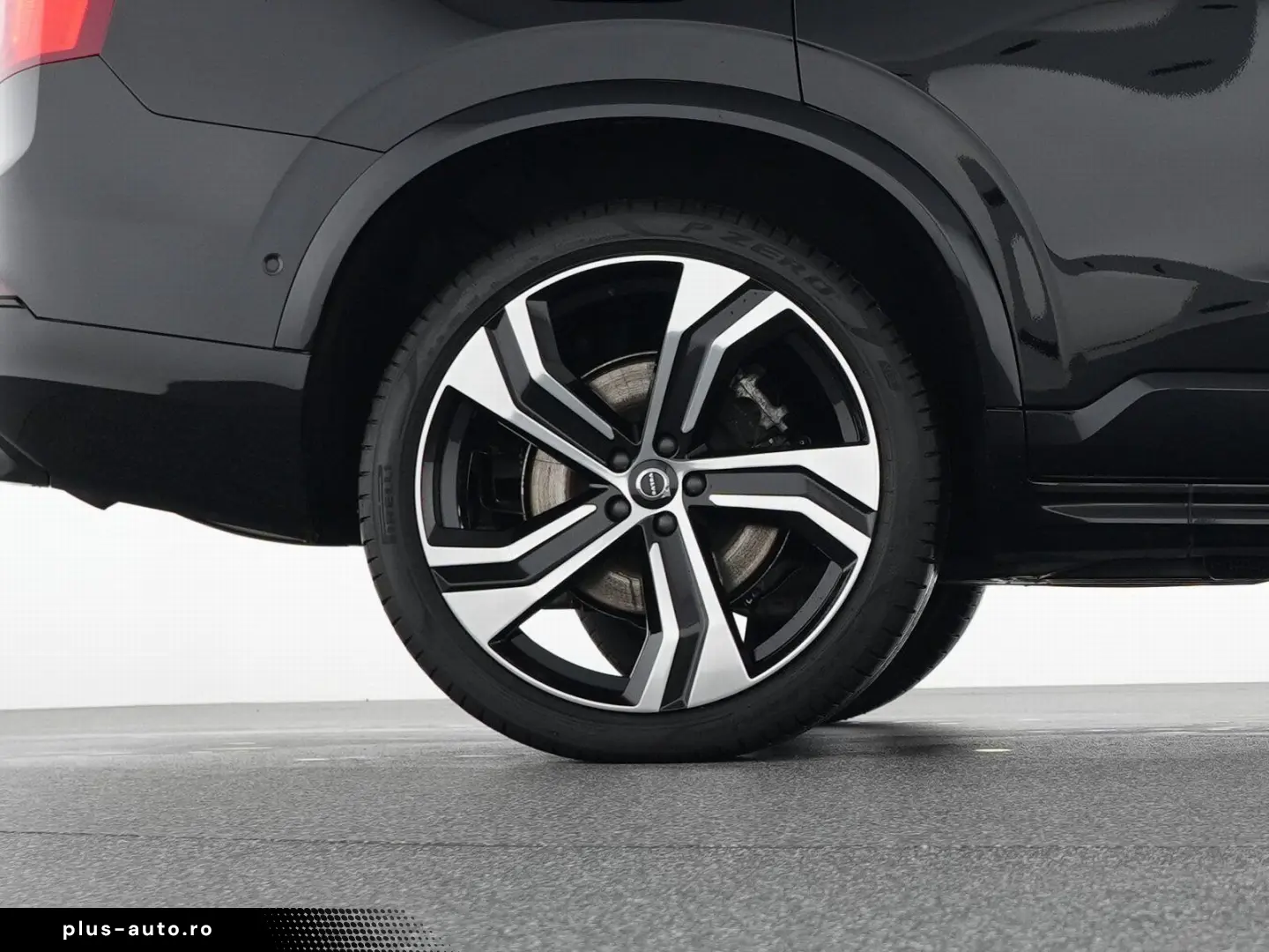 VOLVO XC90 T8 Recharge AWD Ultimate Dark 22  360