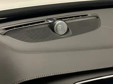 VOLVO XC90 Ultra Dark Recharge AWD B&W 7-SITZE