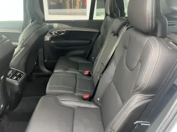 VOLVO XC90 B5 Diesel AWD Ultimate Dark