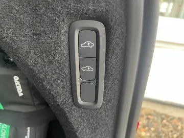 VOLVO XC90 B5 Diesel AWD Ultimate Dark