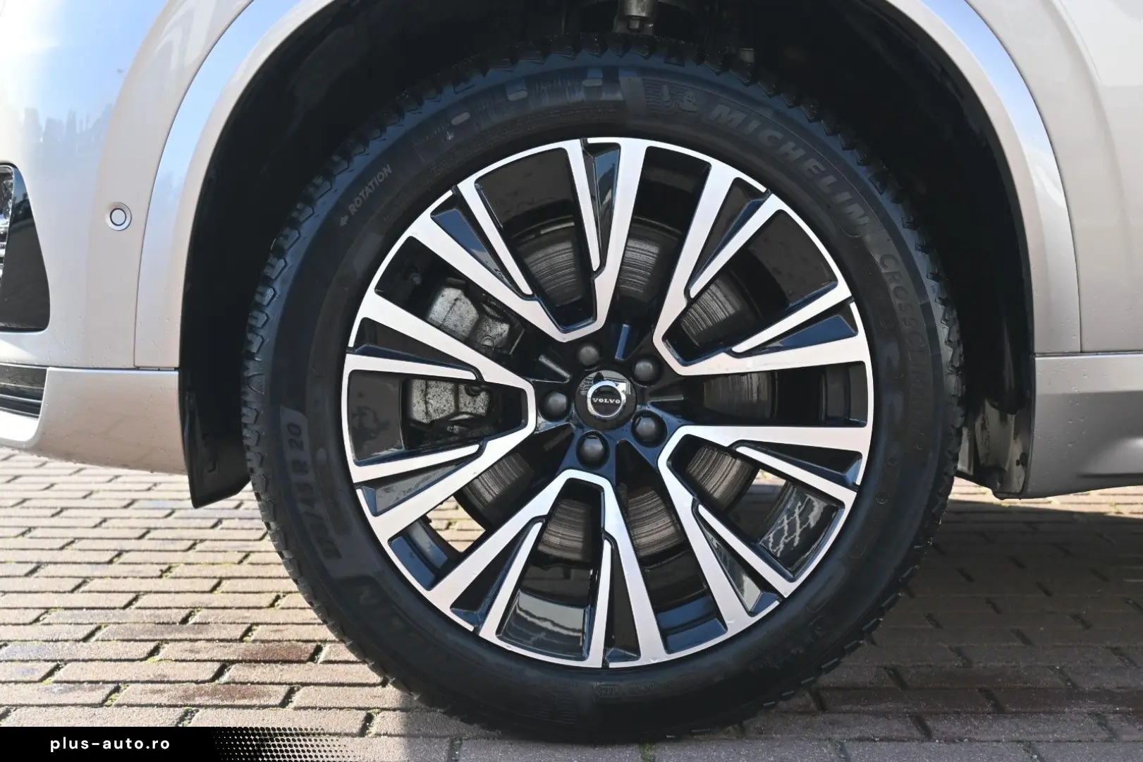 VOLVO XC90 T8 AWD Ultimate Dark 360  LUFT