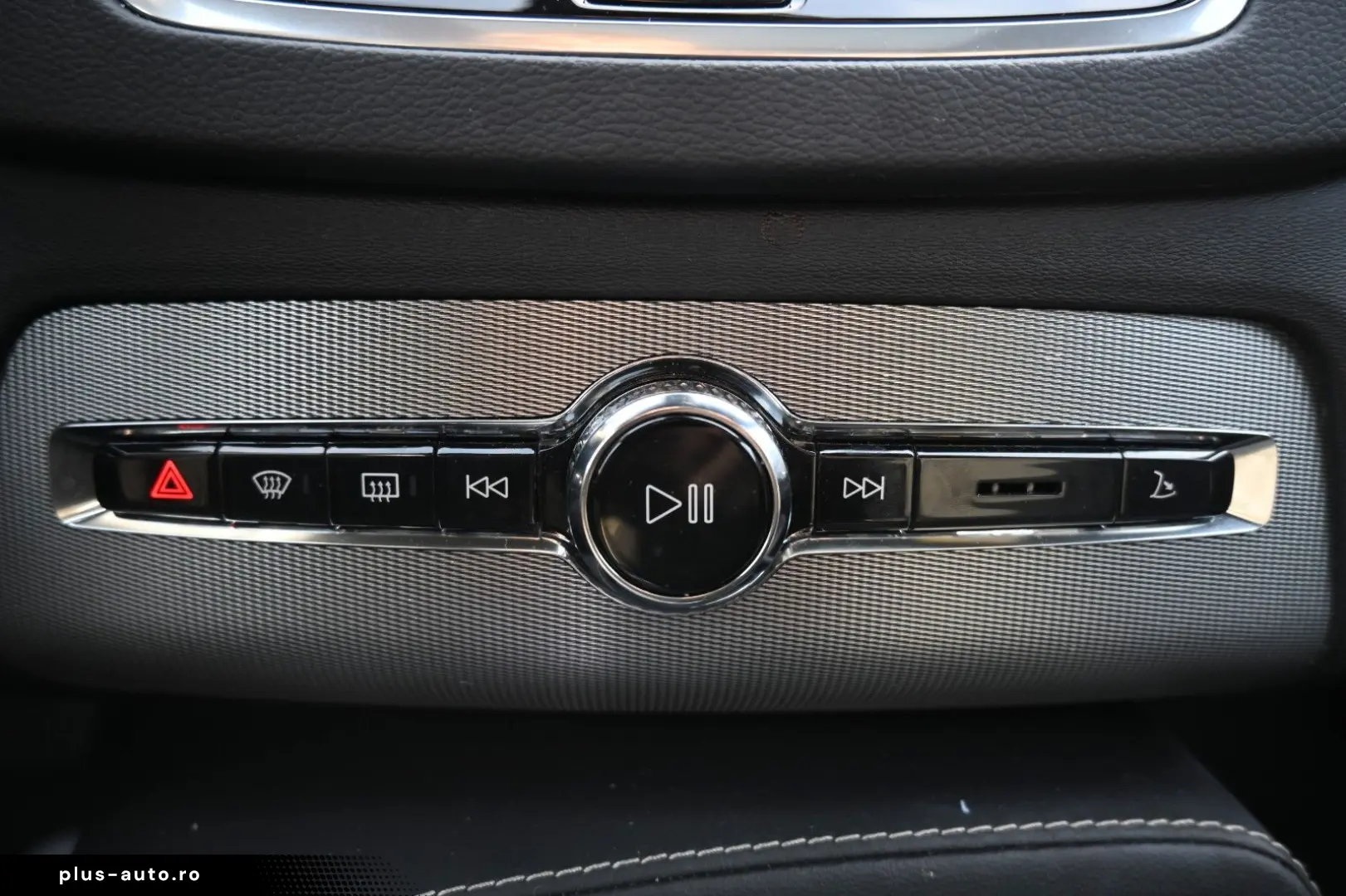 VOLVO XC90 T8 AWD Ultimate Dark 360  LUFT