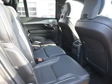 VOLVO XC90 T8 AWD Ultimate Dark 360  LUFT