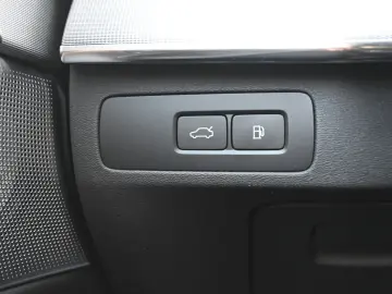 VOLVO XC90 T8 AWD Ultimate Dark 360  LUFT