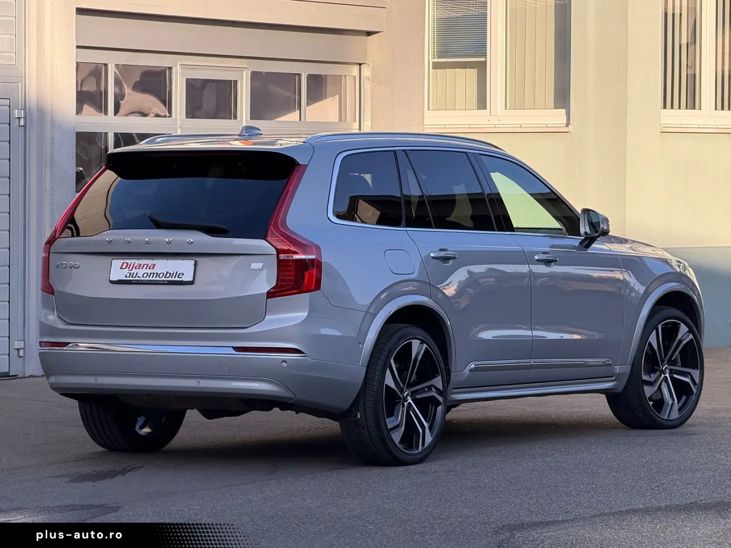 VOLVO XC90 T8 Ultimate MEGAVOLL
