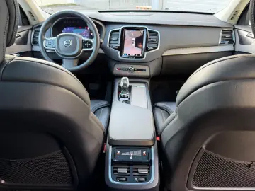 VOLVO XC90 T8 Ultimate MEGAVOLL