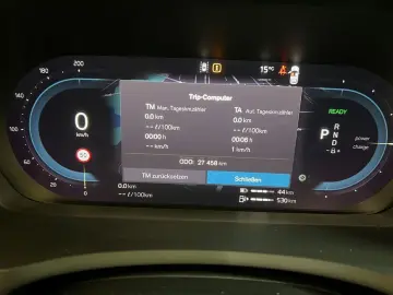 VOLVO XC90 T8 AWD Recharge Ultimate-Dark B&W 360