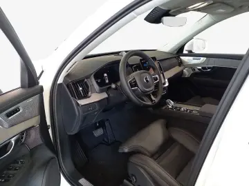 VOLVO XC90 B5 B AWD Plus Bright