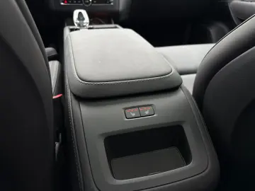 VOLVO XC90 B5 Facelift AWD Plus Bright 360 PANO H&K