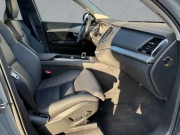 VOLVO XC90 Plus Dark T8 AWD 7-Sitzer