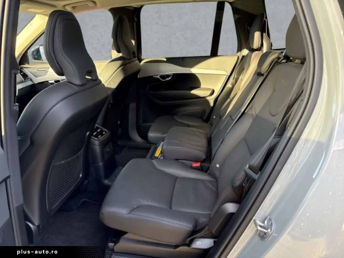 VOLVO XC90 Plus Dark T8 AWD 7-Sitzer