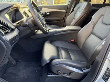 VOLVO XC90 Plus Dark T8 AWD 7-Sitzer
