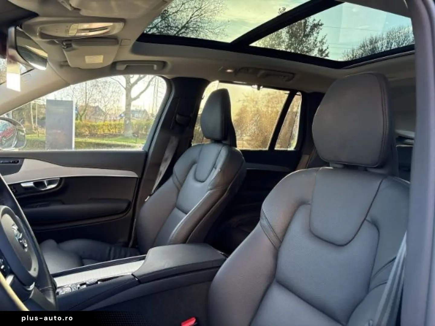 VOLVO XC90 Plus Dark T8 AWD 7-Sitzer