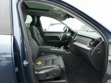 VOLVO XC90 T8 Dark AWD B&W HeadUP Pano 360  FourC