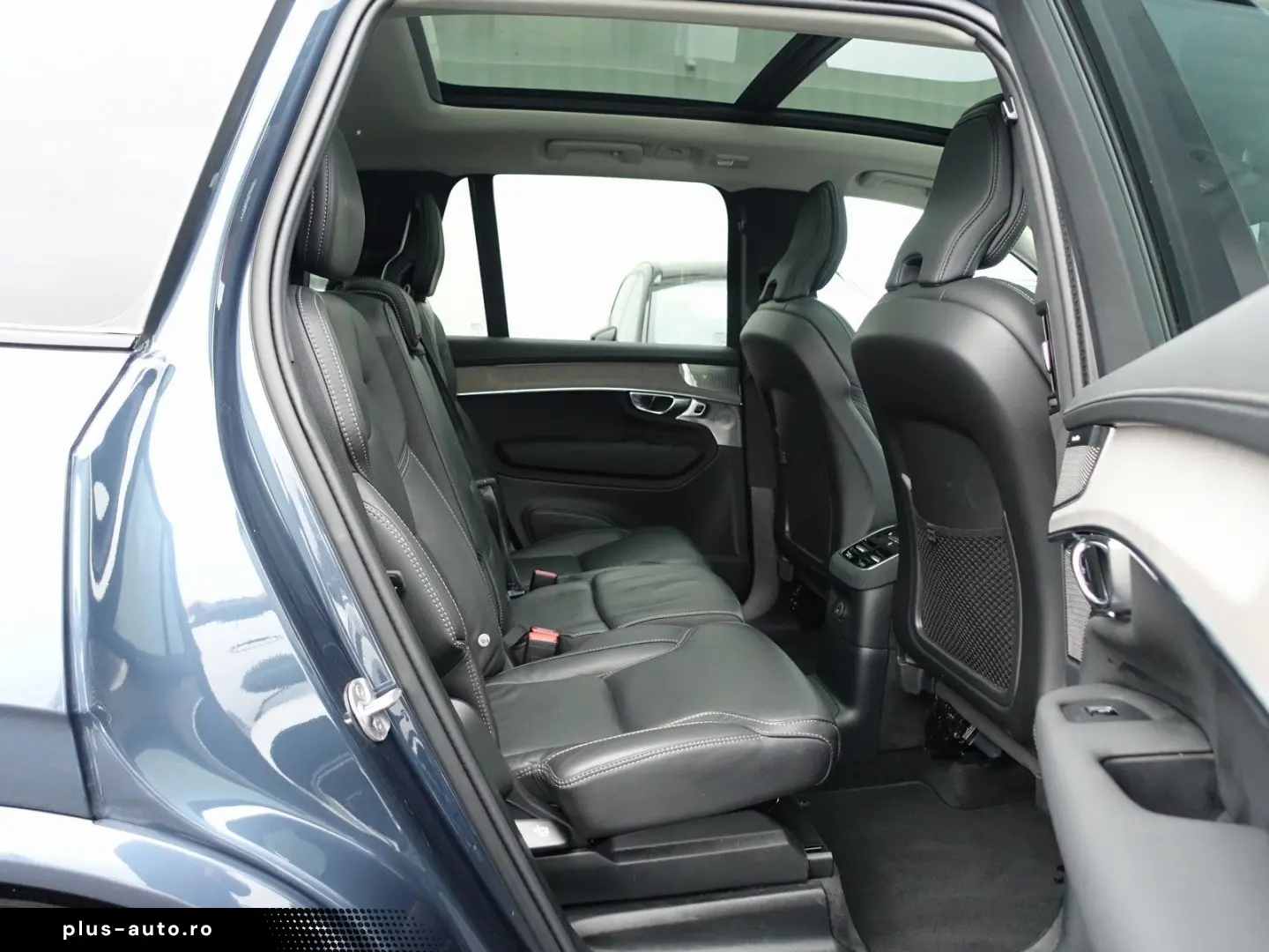 VOLVO XC90 T8 Dark AWD B&W HeadUP Pano 360  FourC