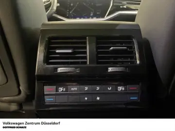 VW Touareg R-Line 3.0 TDI DSG 4Motion