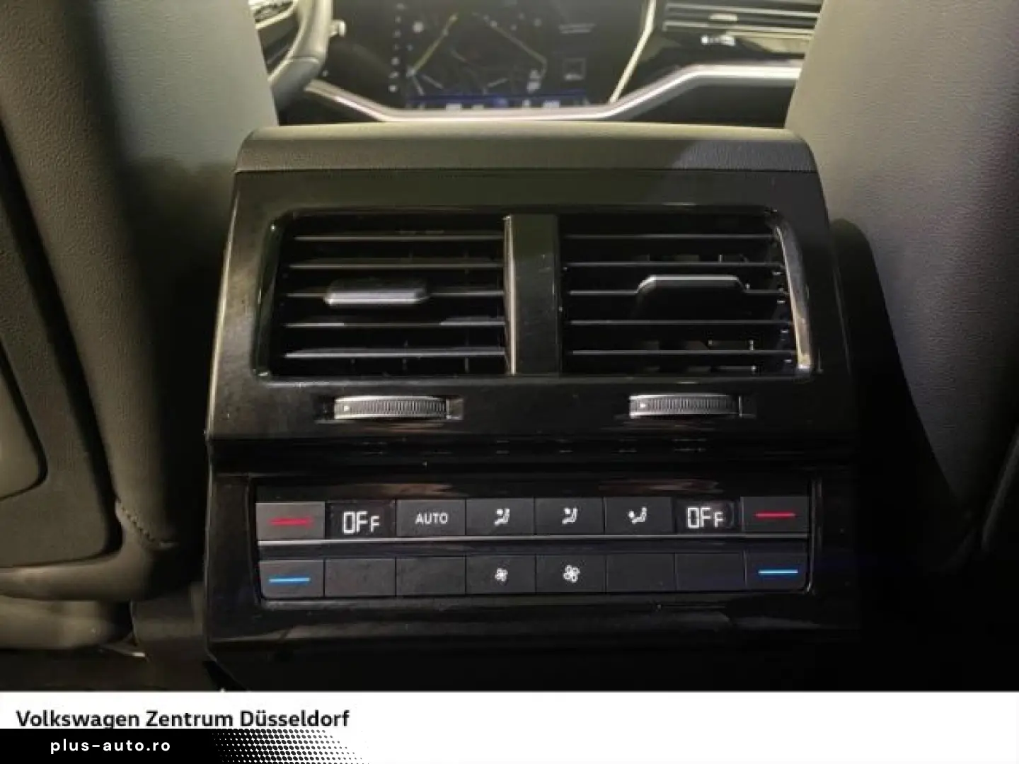 VW Touareg R-Line 3.0 TDI DSG 4Motion