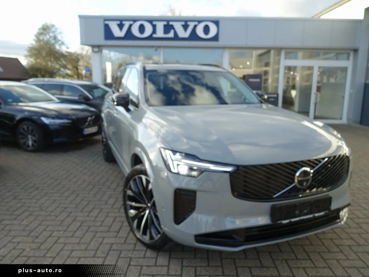 VOLVO XC90 Plus T8 AWD Plug-in Hybrid FourC Pano