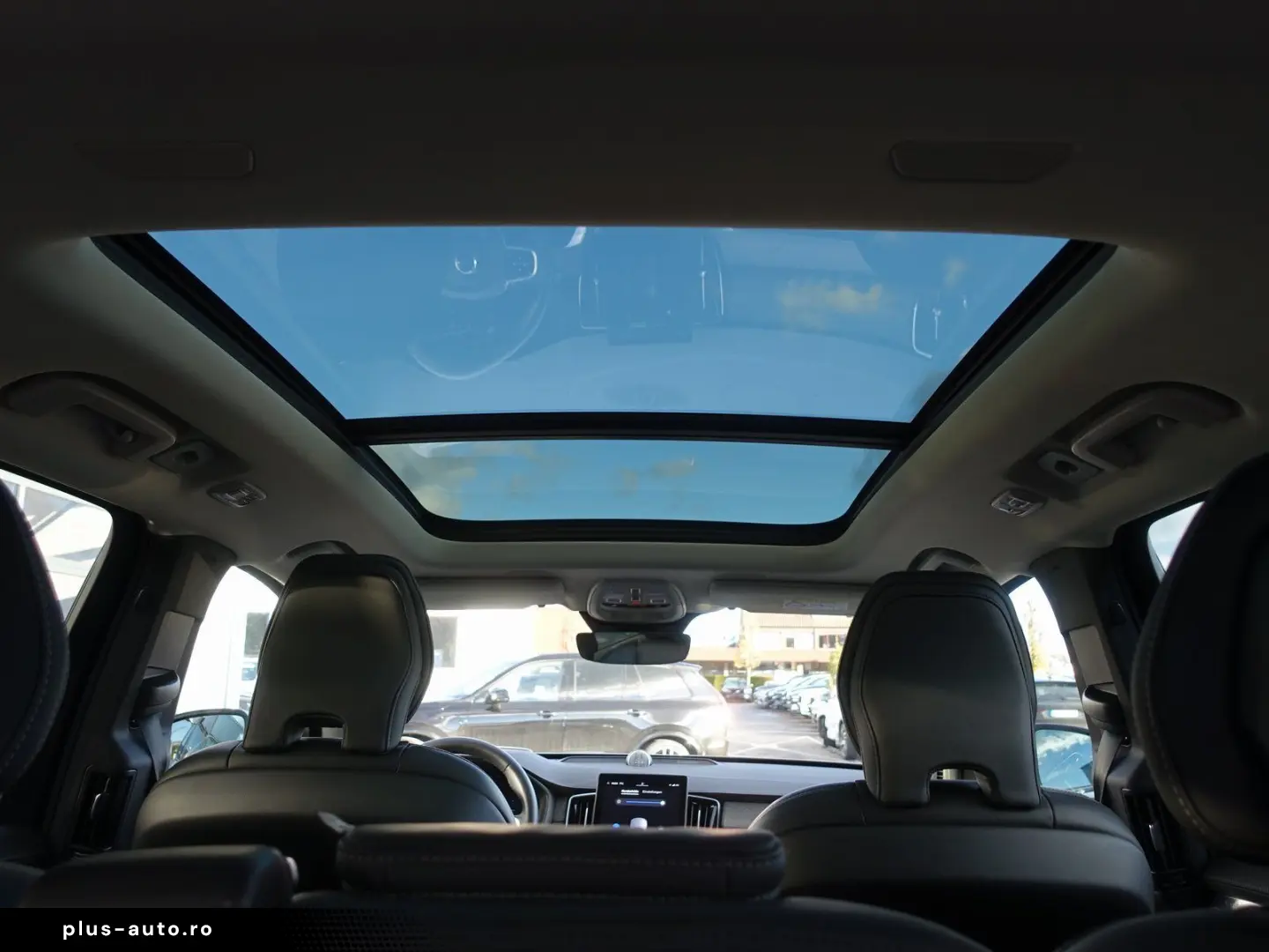 VOLVO XC90 Plus T8 AWD Plug-in Hybrid FourC Pano