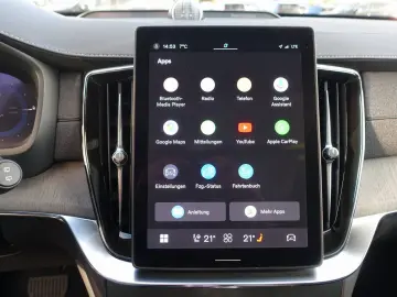 VOLVO XC90 Plus T8 AWD Plug-in Hybrid FourC Pano