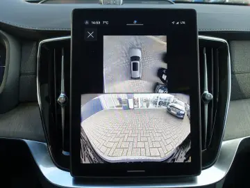 VOLVO XC90 Plus T8 AWD Plug-in Hybrid FourC Pano