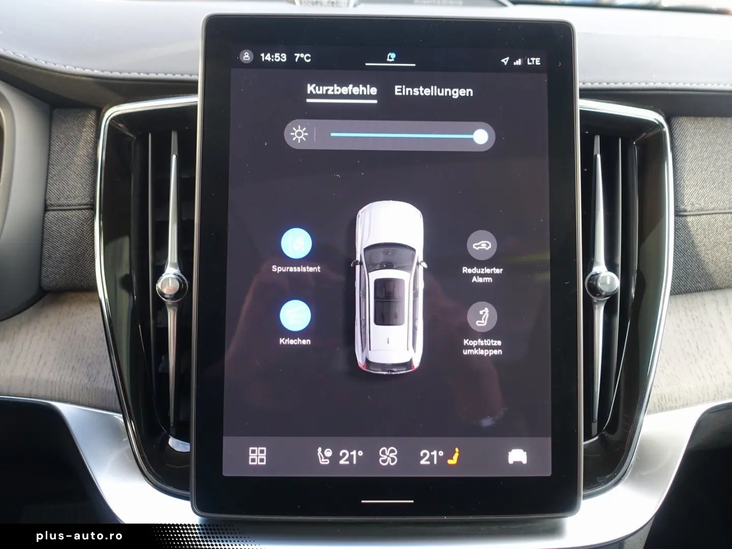 VOLVO XC90 Plus T8 AWD Plug-in Hybrid FourC Pano