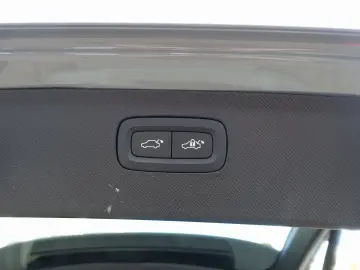 VOLVO XC90 Plus T8 AWD Plug-in Hybrid FourC Pano