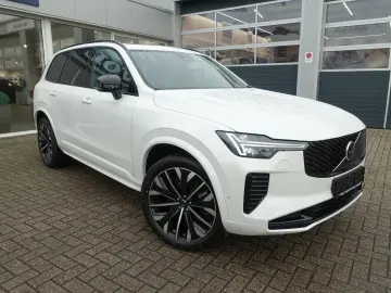 VOLVO XC90 Plus T8 AWD Plug-in Hybrid FourC Pano