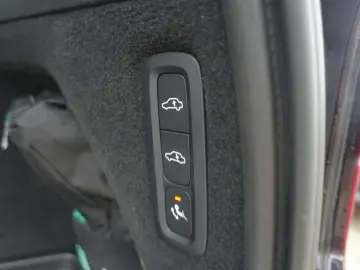 VOLVO XC90 Plus T8 AWD Plug-in Hybrid FourC Pano