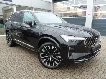 VOLVO XC90 Plus T8 AWD Plug-in Hybrid Pano H&K 360