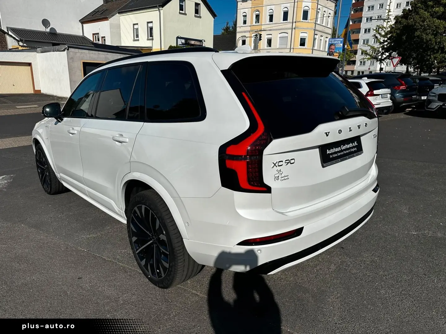 VOLVO XC90 T8 PlusDark FaceLift7-Sitzer Pano360